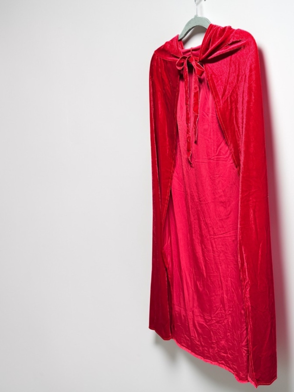 Red Velvet Hooded Cape Cloak XL Unisex Vampire Witch Costume Gothic Halloween - Picture 6 of 9